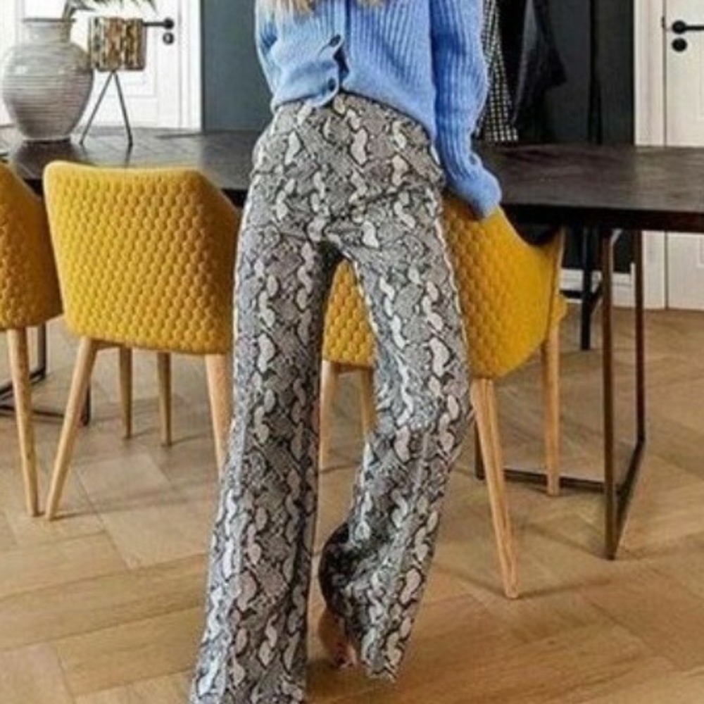 H&M Snakeskin Print Wide Leg Trousers Grey Black Animal Print High Rise Pants 2